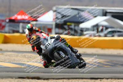 media/Apr-09-2022-SoCal Trackdays (Sat) [[c9e19a26ab]]/Turn 2 (1140am)/